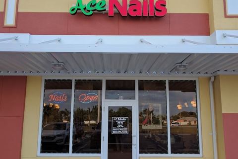 Ace Nails